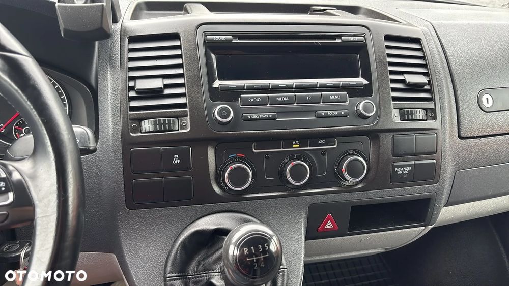 Volkswagen Transporter L2H1 Mixt - 16