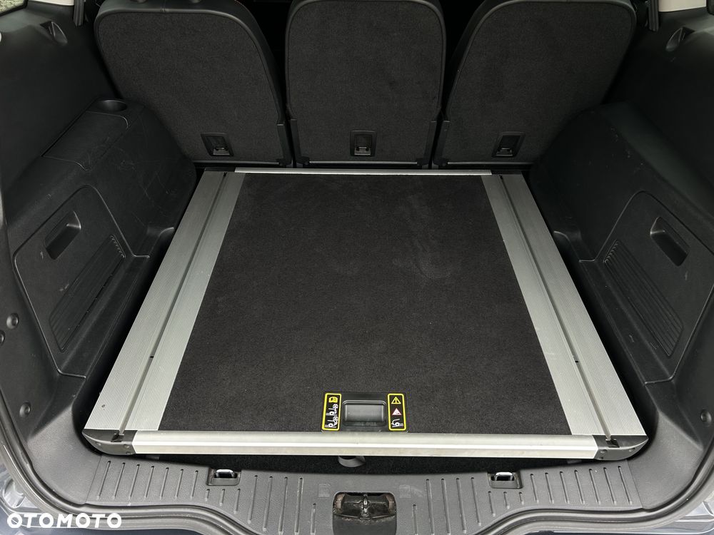 Ford S-Max 2.0 EcoBoost ST-Line - 33