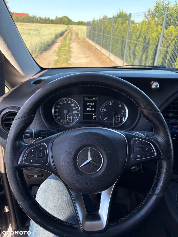 Mercedes-Benz Vito - 12