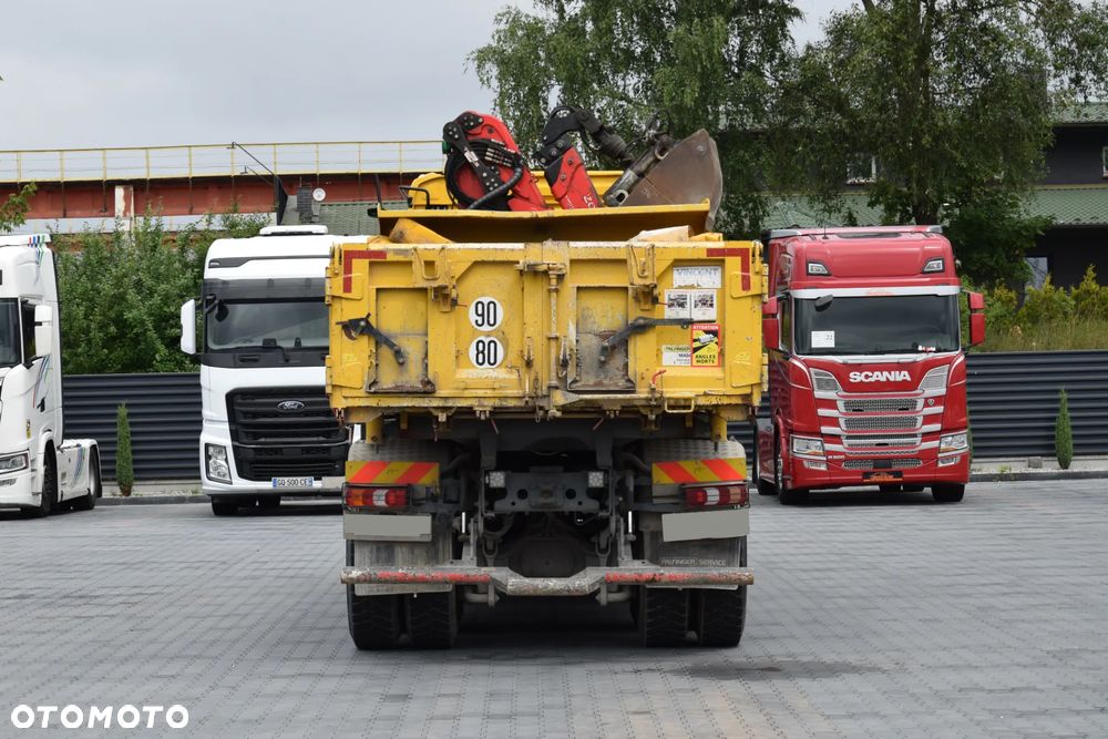 Mercedes-Benz AROCS 3243 / 8x4 / EURO 6 / HDS PALFINGER EPSILON Q170Z / ROTATOR / CHYWTAK / STEROWANIE RADIOWE / WYWROTKA / HYDROBURTA / AUTOMAT / SYSTEM KAMER CYFROWYCH / KAMERA COFANIA / NAWIGACJA / HAK / NISKI PRZEBIEG / 2017 / SERWISOWANY / SPROWADZONY - 6