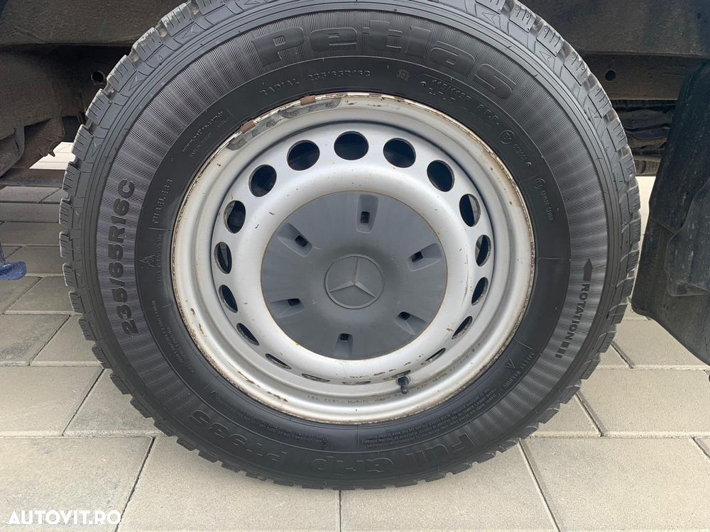 Mercedes-Benz Sprinter - 8