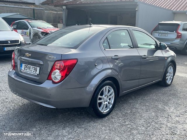 Chevrolet Aveo 1.3 VCDi LTZ - 5