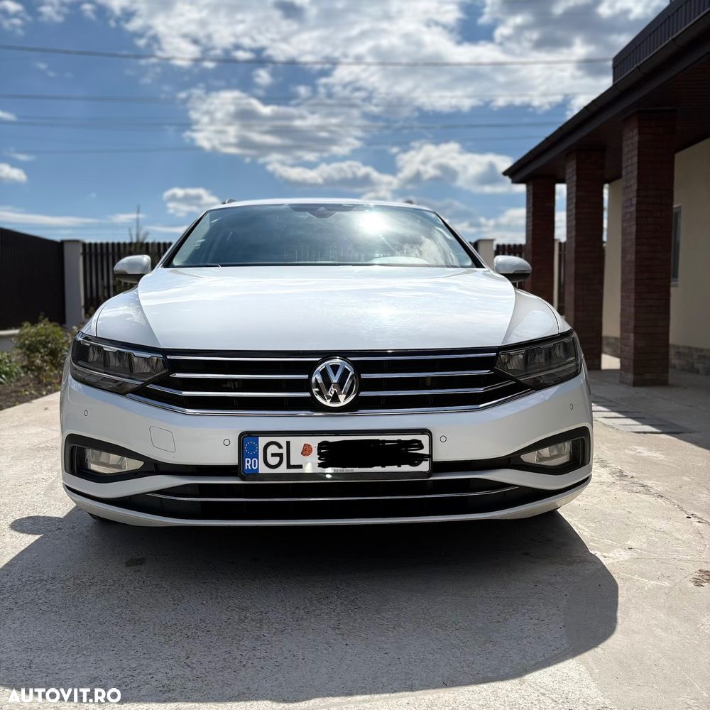 Volkswagen Passat 2.0 TDI SCR DSG - 1