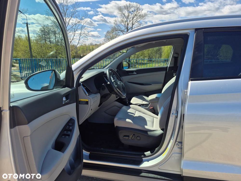 Hyundai Tucson 1.6 T-GDi Style 4WD DCT - 3