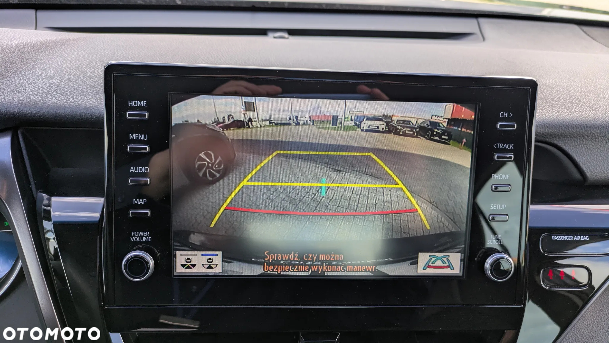 Toyota Camry 2.5 Hybrid Prestige CVT - 14