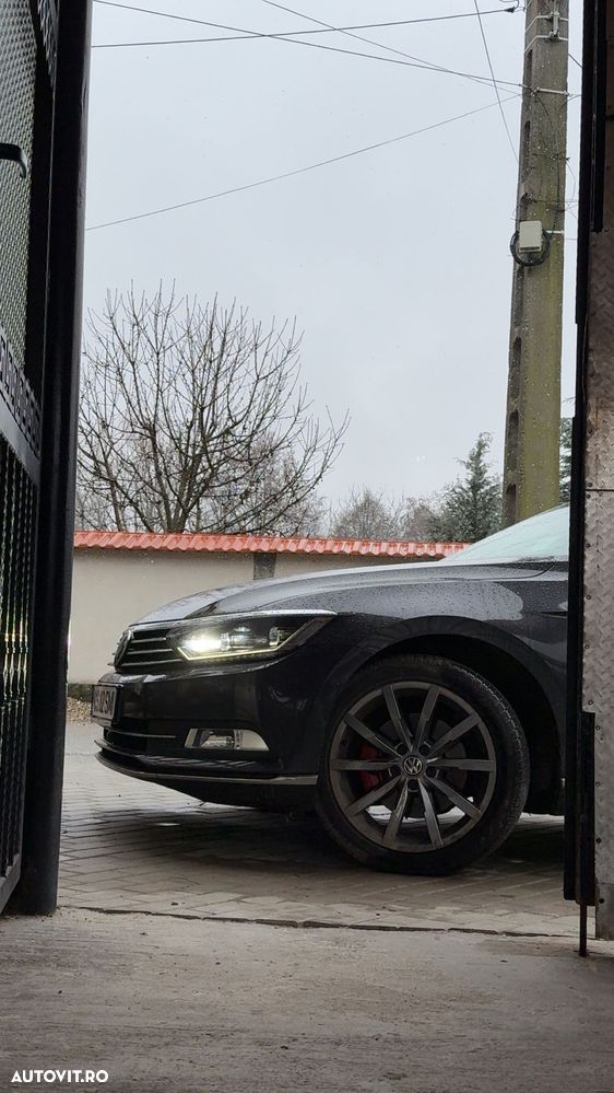 Volkswagen Passat 2018 photo 2