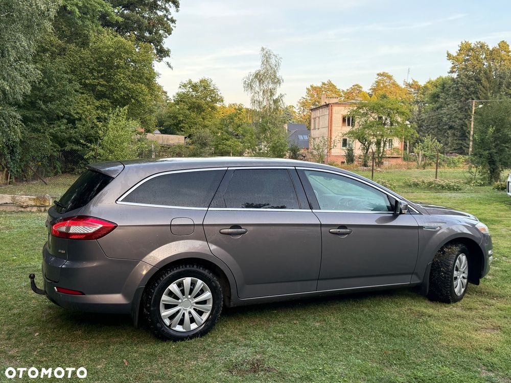 Ford Mondeo 2010 photo 3