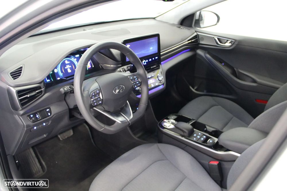 Hyundai Ioniq 38kWh - 5