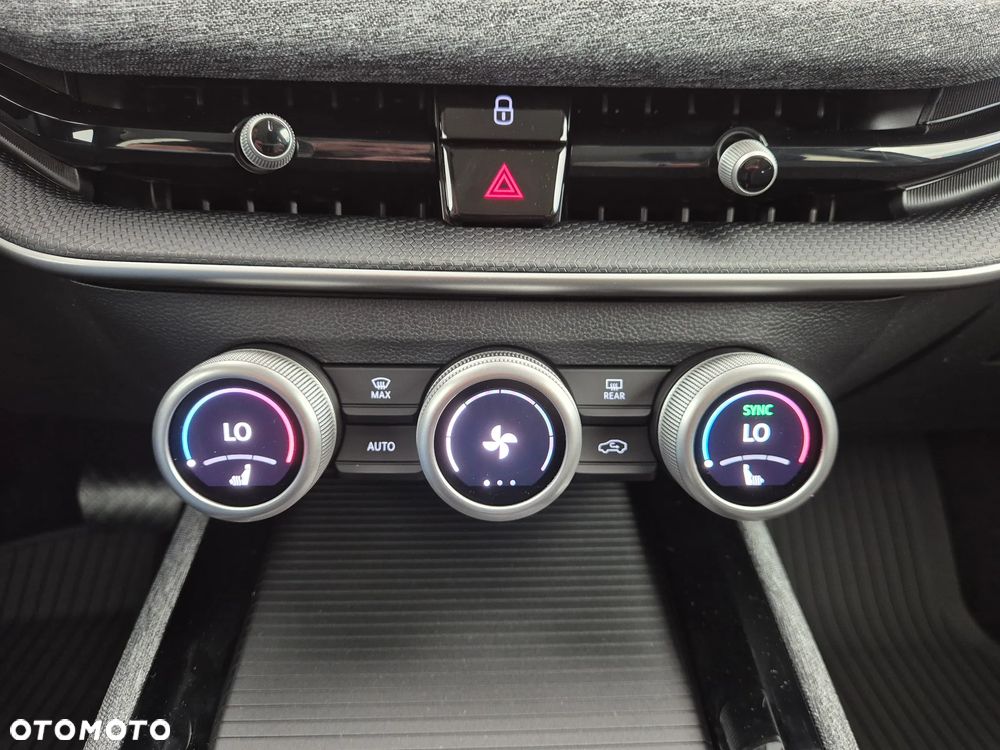 Skoda Superb 2.0 TDI SCR Selection DSG - 29