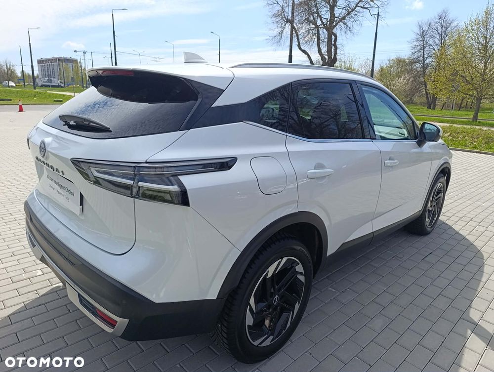 Nissan Qashqai 1.3 DIG-T MHEV N-Connecta Xtronic - 5