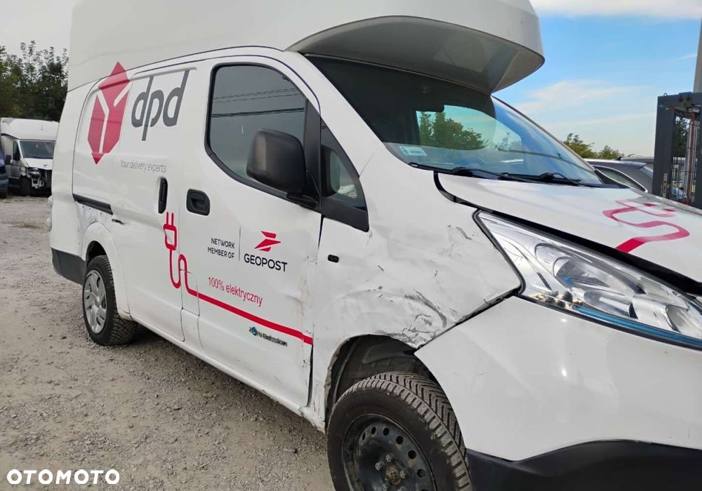 Nissan E-NV 200 - 32