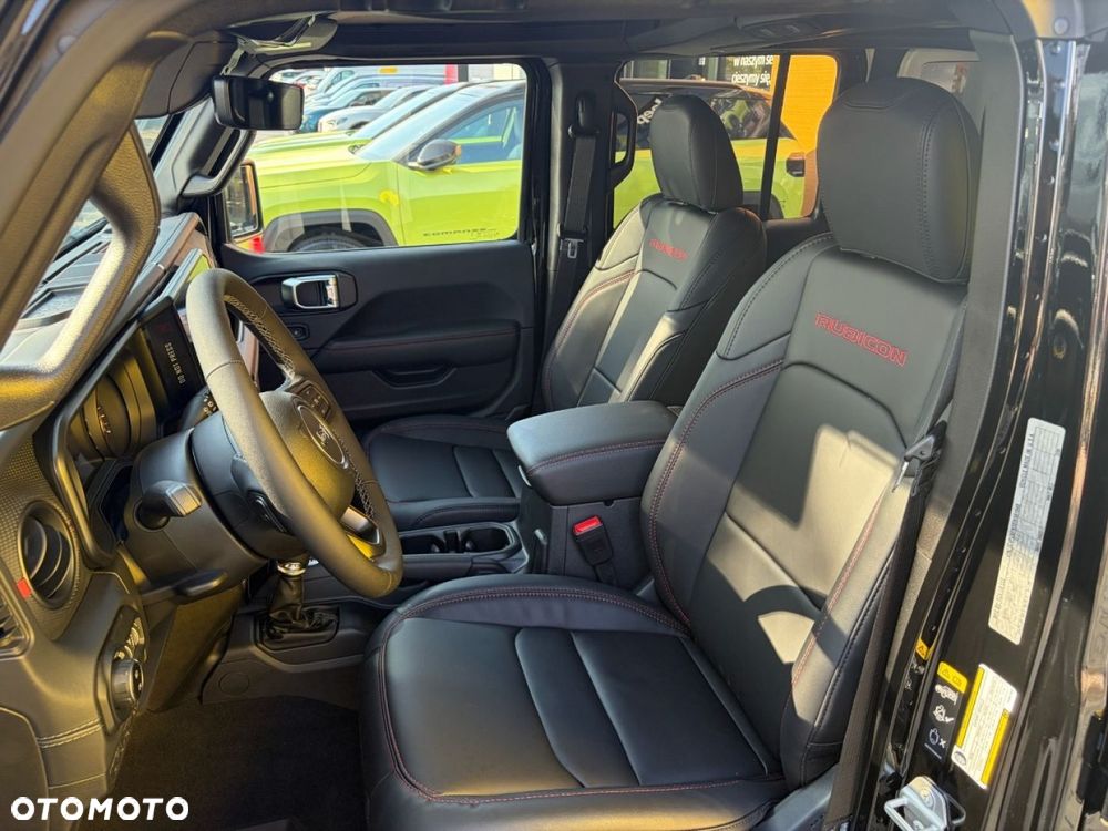 Jeep Wrangler - 15