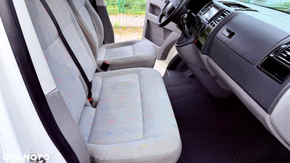 Volkswagen TRANSPORTER T5 1.9TDI - 27