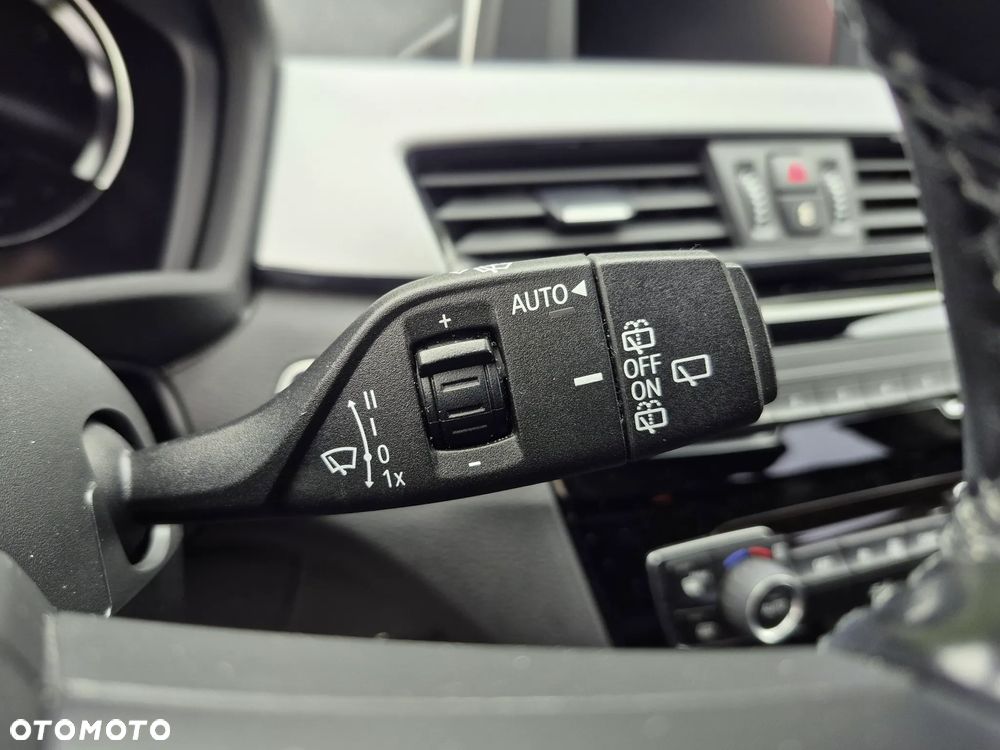 BMW X1 sDrive18i GPF Advantage - 22