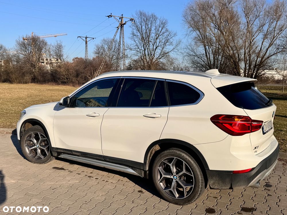 BMW X1 sDrive18i GPF Sport Line - 7