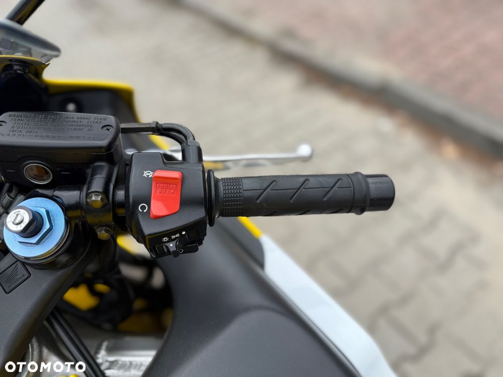 Honda CBR - 29