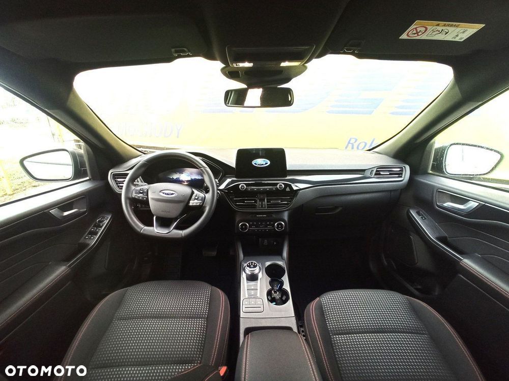 Ford Kuga - 13