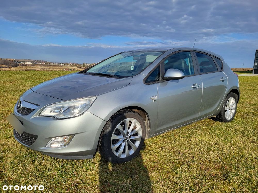 Opel Astra 1.4 T Sport - 2