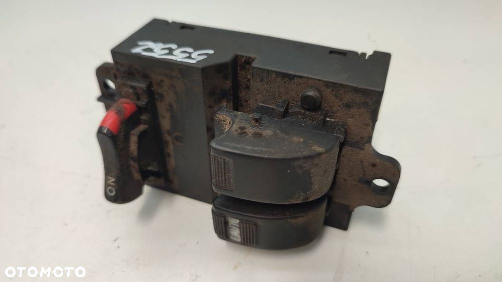 PRZEŁĄCZNIK PANEL SZYB HONDA PRELUDE V - 2