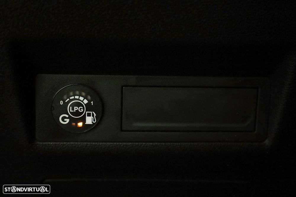 Renault Captur 1.0 TCe Techno Bi-Fuel - 21
