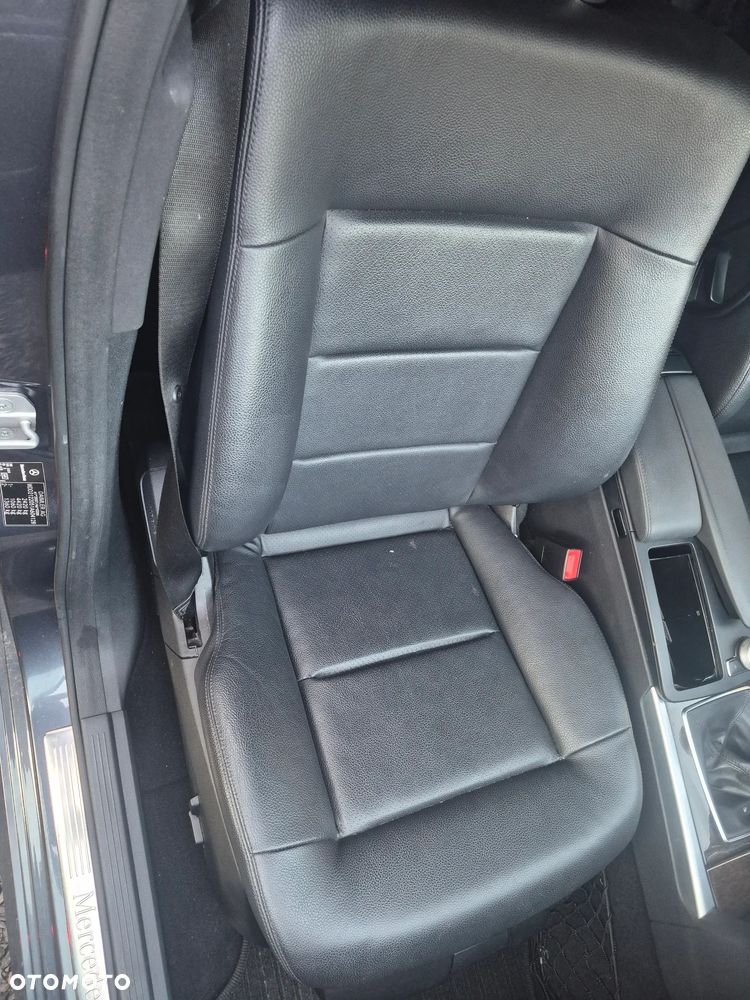 Mercedes-Benz Klasa E 200 CDI DPF BlueEFFICIENCY - 3