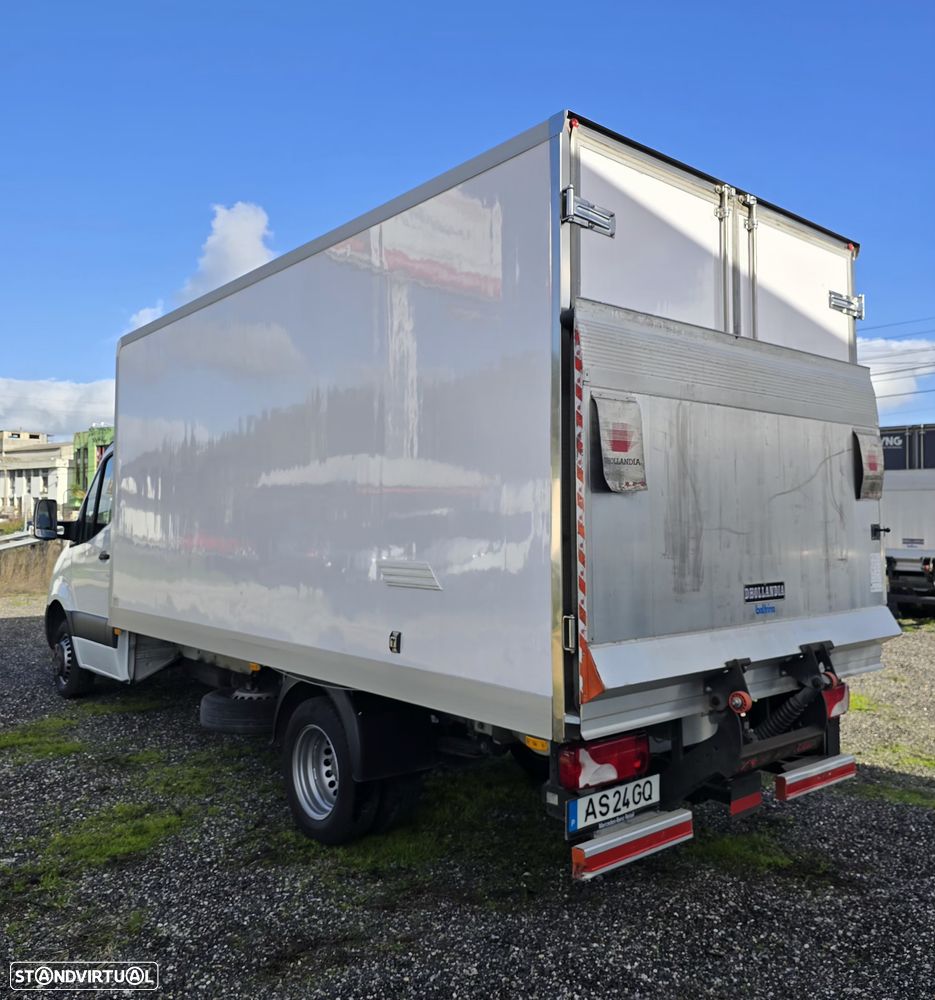 Mercedes-Benz Sprinter 519 - 6