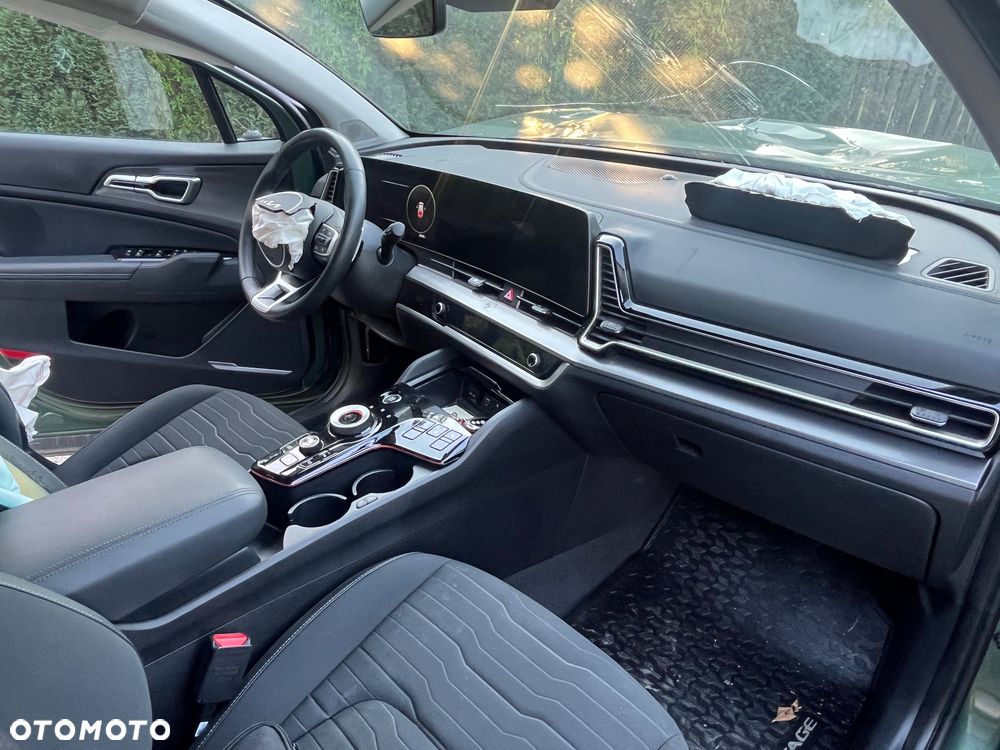 Kia Sportage 1.6 T-GDI PHEV Business Line 4WD - 7