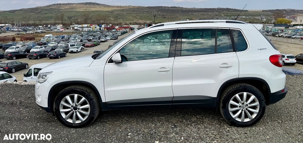 Volkswagen Tiguan 2.0 TDI DPF BlueMotion Technology Team - 17