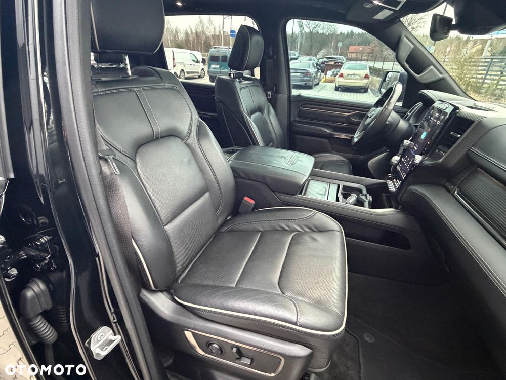 RAM 1500 Crew Cab Limited - 28