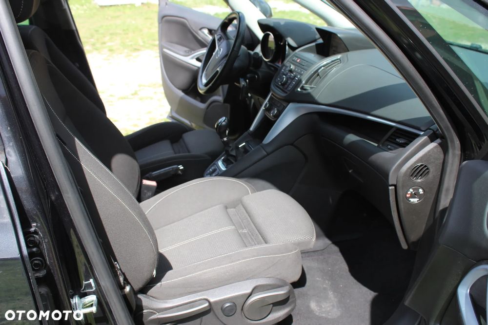 Opel Zafira 1.4 Turbo Edition - 20