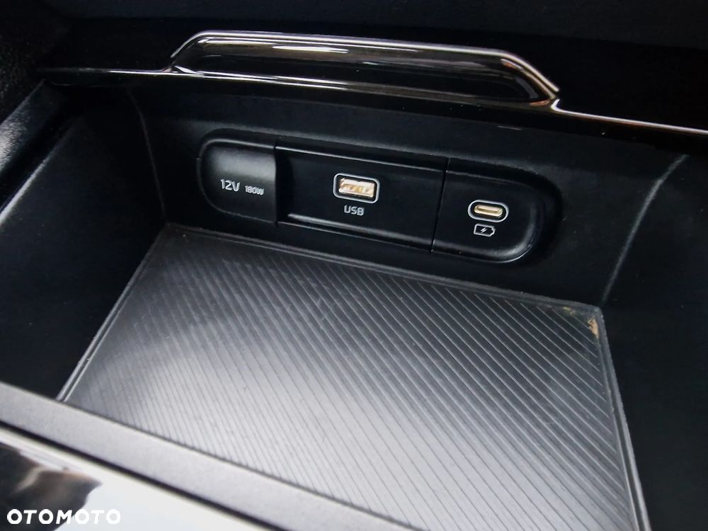 Kia Sportage 1.6T-GDI 2WD Spirit - 24