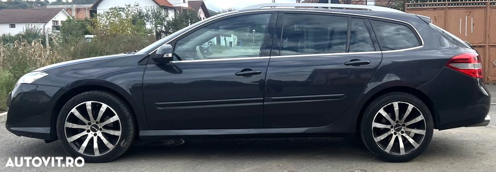 Renault Laguna ENERGY dCi 130 FAP Start & Stop Bose Edition - 6
