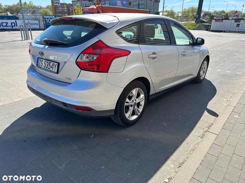 Ford Focus 1.0 EcoBoost Edition - 13