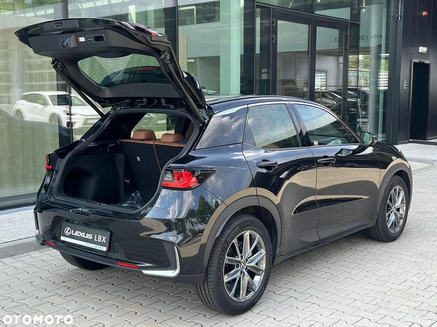 Lexus LBX 1.5 Hybrid Relax - 34