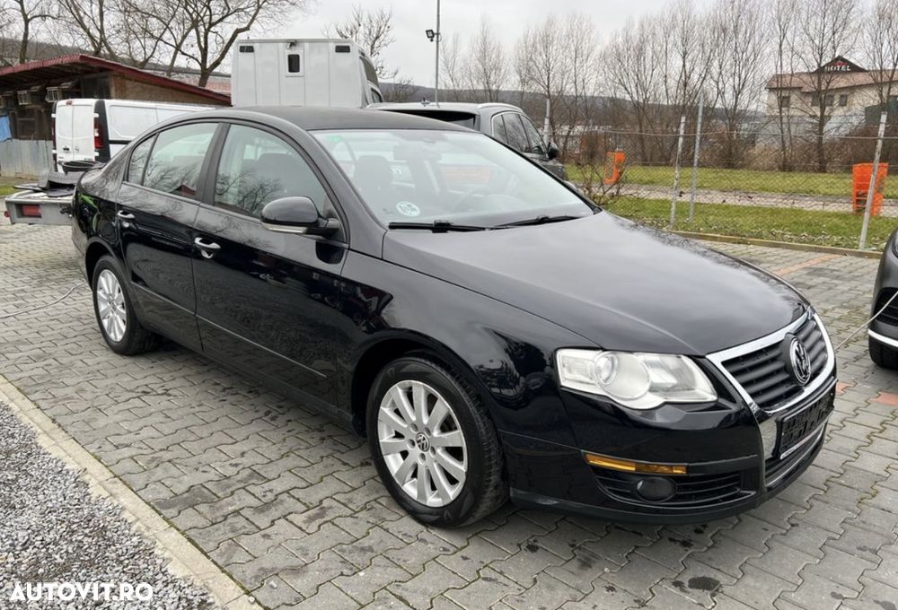Volkswagen Passat 2.0 TDI DPF Comfortline - 18