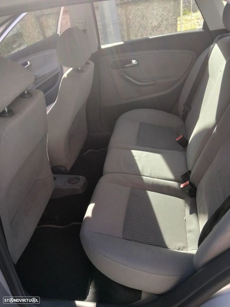 SEAT Ibiza 1.2 12V Passion - 9