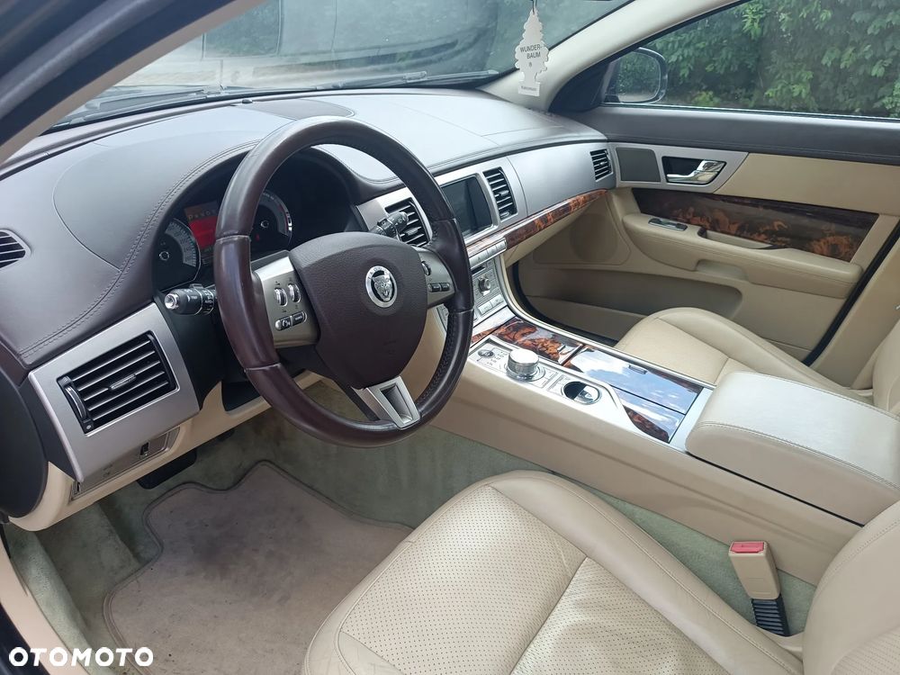Jaguar XF 3.0 V6 S Premium Luxury - 11