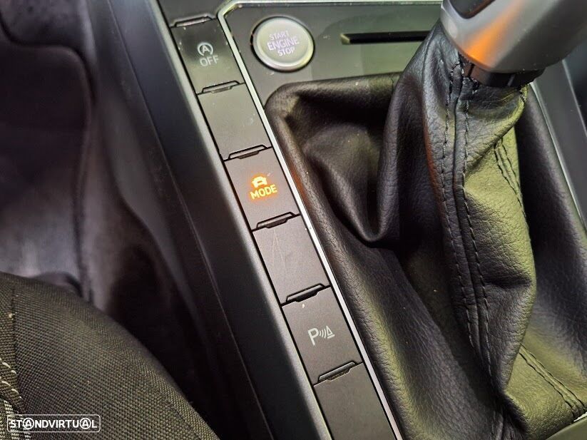 VW Taigo 1.0 TSI R-Line DSG - 29