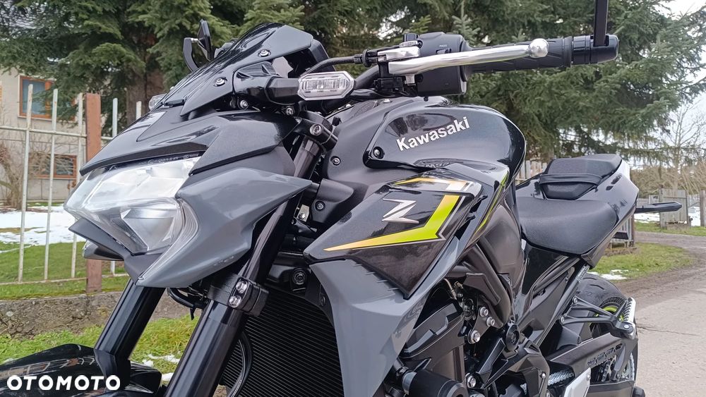 Kawasaki Z 900 - 12