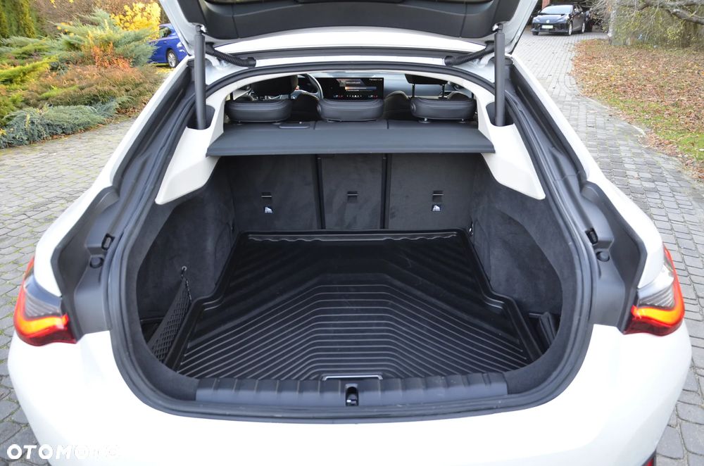 BMW i4 83.9kWh eDrive 40 - 20