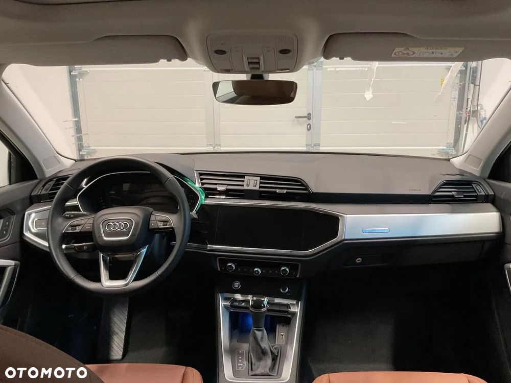 Audi Q3 83A kompletny środek Fotel fotele kanapa skóra boczki brązowe 32km - 30