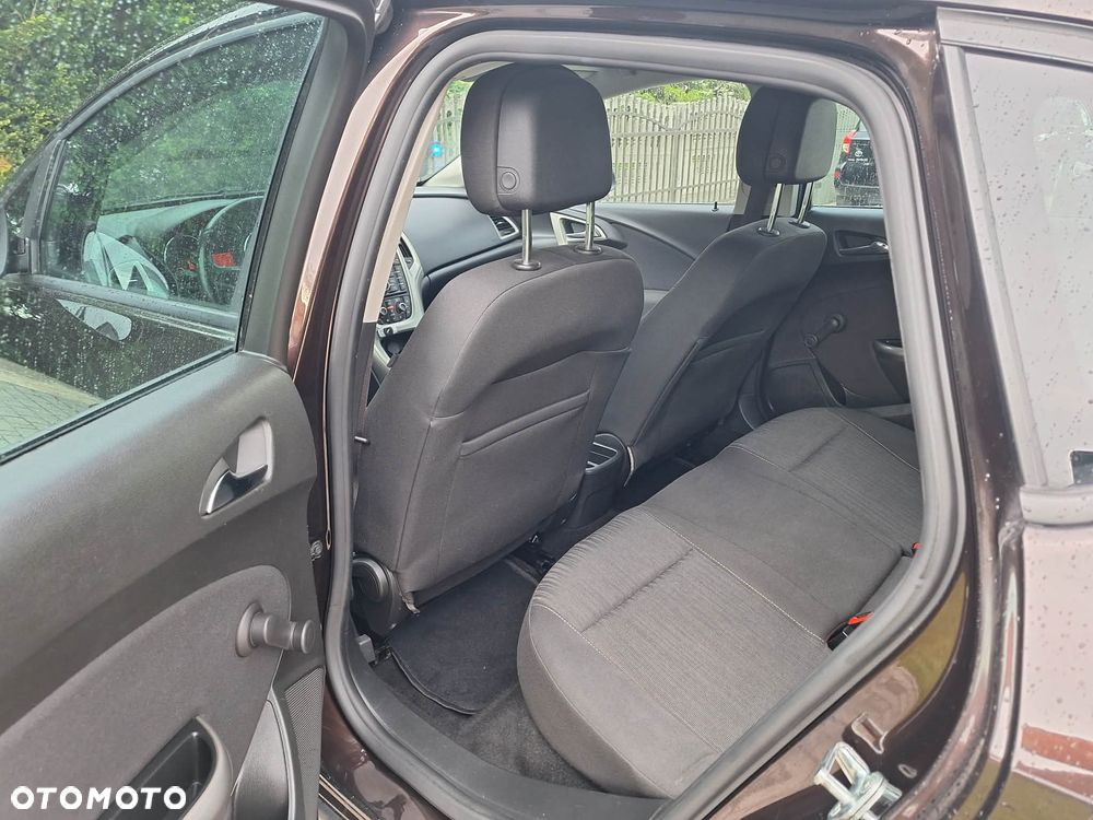 Opel Astra 1.4 Turbo Color Edition - 10