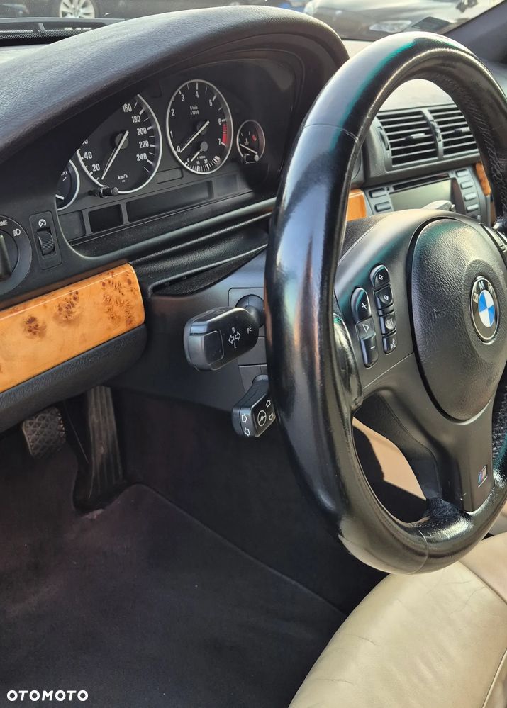 BMW Seria 5 530i - 17