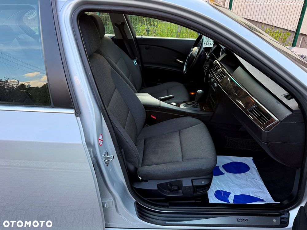 BMW Seria 5 - 23
