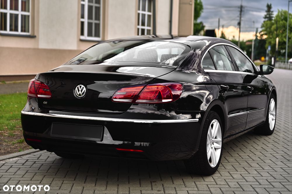 Volkswagen Passat CC 2.0 Blue TDI - 12