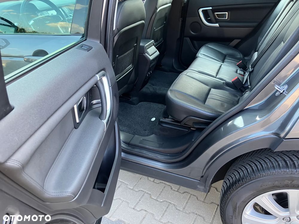 Land Rover Discovery Sport TD4 Landmark Edition - 36