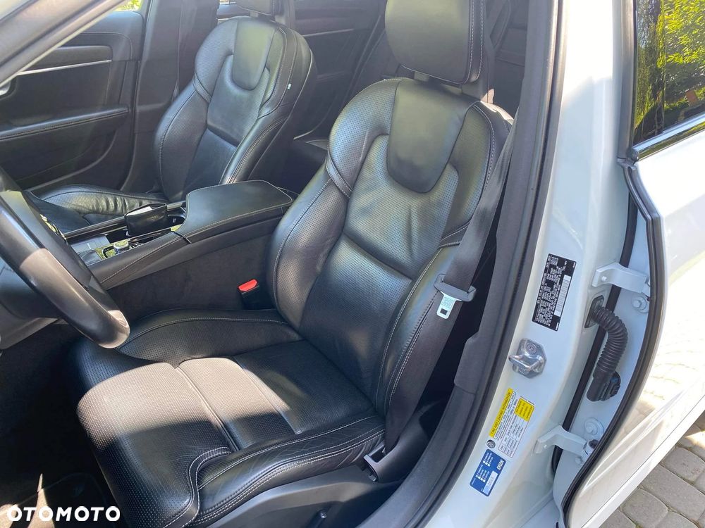 Volvo V90 Cross Country T6 AWD - 3