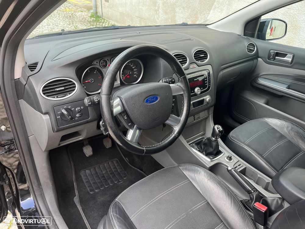 Ford Focus SW 1.6 TDCi Titanium - 12