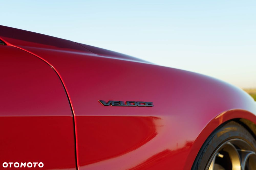 Alfa Romeo Giulia 2.0 Turbo Veloce Q4 - 21