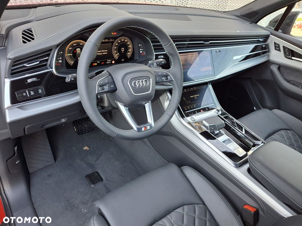 Audi Q7 - 10